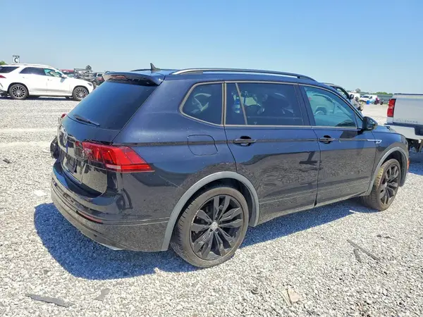 3VV3B7AX4LM156489 — 2020 Volkswagen Tiguan, фото 3 с аукциона Copart 05.10.2026, Повреждения со всех сторон