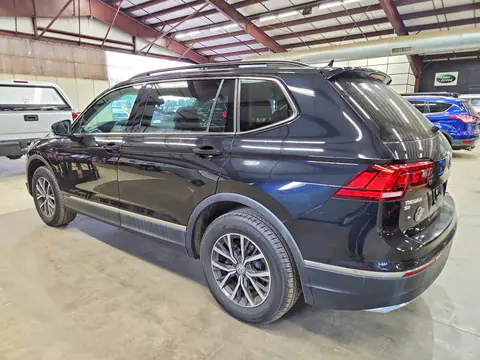 2020 Volkswagen Tiguan VIN 3VV2B7AX3LM095227 фото 2