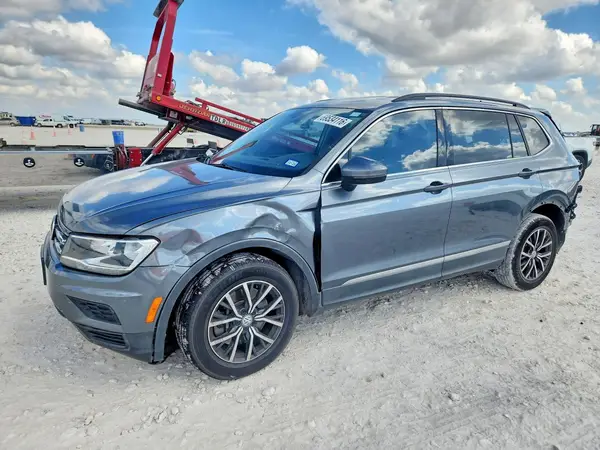 3VV3B7AX5LM173320 — 2020 Volkswagen Tiguan, Задняя часть (Rear End), фото до ремонта