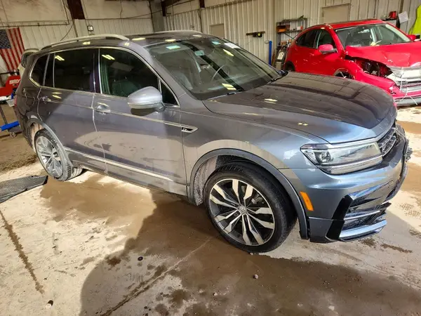 3VV4B7AX0LM131920 — 2020 Volkswagen Tiguan, фото 4 с аукциона Copart, Передняя часть