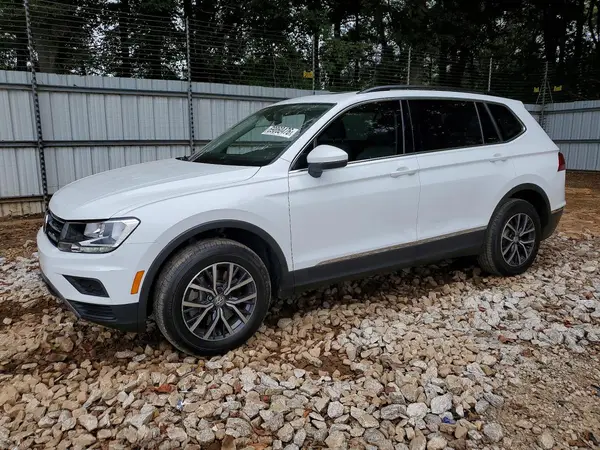 3VV3B7AX3LM006910 — 2020 Volkswagen Tiguan, Боковая часть (Side), фото до ремонта