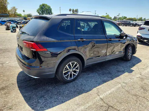 2021 Volkswagen Tiguan VIN 3VV1B7AX0MM121666 фото 3