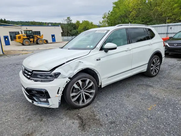 3VV4B7AX7MM141006 — 2021 Volkswagen Tiguan, Передняя часть (Front End), фото до ремонта