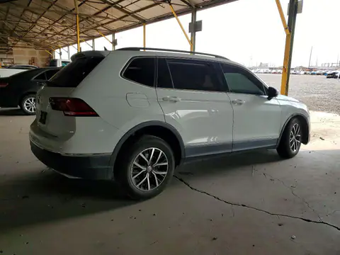 3VV3B7AX8MM095987 — 2021 Volkswagen Tiguan, фото 3 с аукциона Copart 30.09.2026, Передняя часть