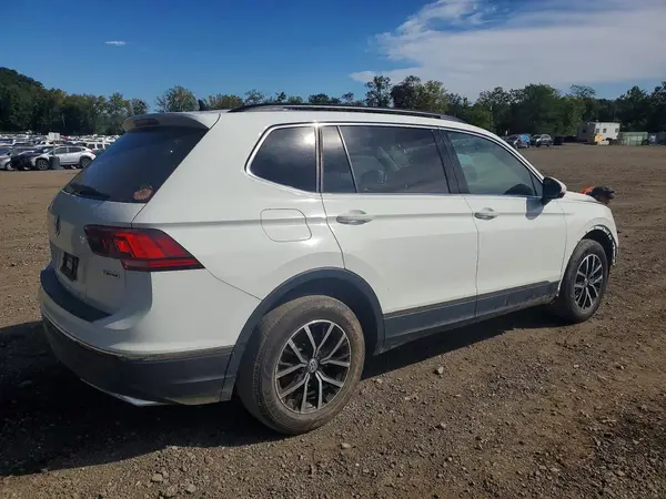 3VV2B7AX9MM004382 — 2021 Volkswagen Tiguan, фото 3 с аукциона Copart 12.10.2026, Передняя часть