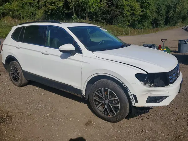3VV2B7AX9MM004382 — 2021 Volkswagen Tiguan, фото 4 с аукциона Copart 12.10.2026, Передняя часть