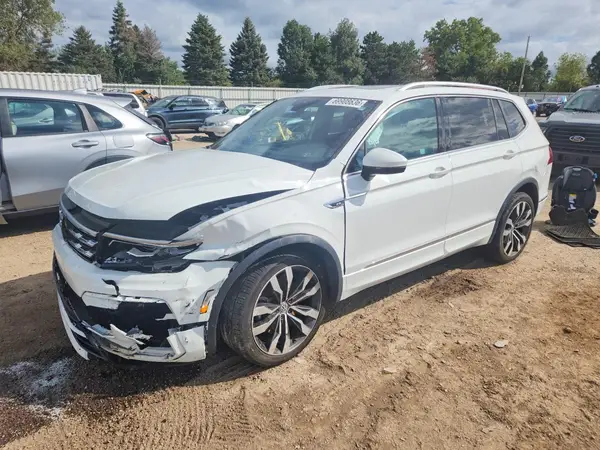 3VV4B7AXXMM030160 — 2021 Volkswagen Tiguan, Передняя часть (Front End), фото до ремонта