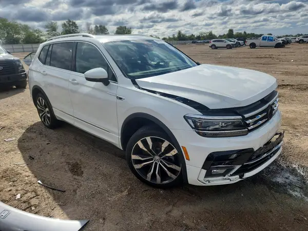 3VV4B7AXXMM030160 — 2021 Volkswagen Tiguan, фото 4 с аукциона Copart, Передняя часть