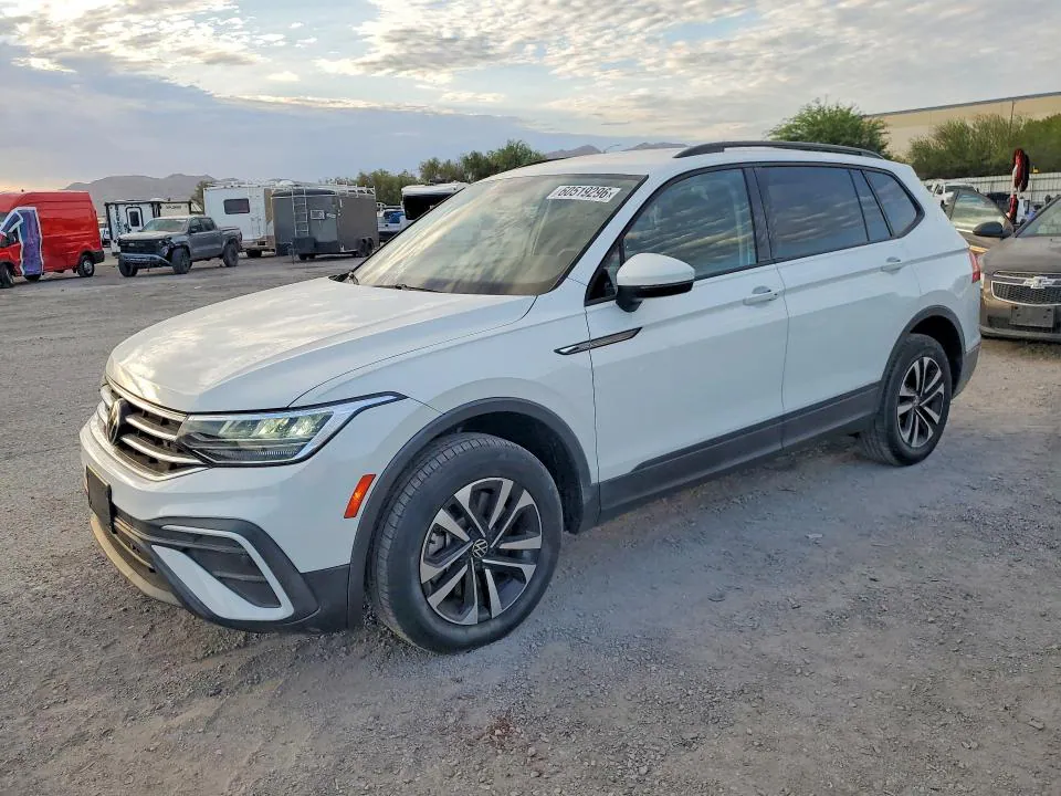 2022 Volkswagen Tiguan VIN 3VV1B7AXXNM071828 фото 1