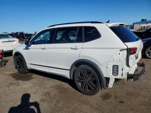 2022 VOLKSWAGEN TIGUAN VIN 3VV8B7AX4NM009615 фото 2