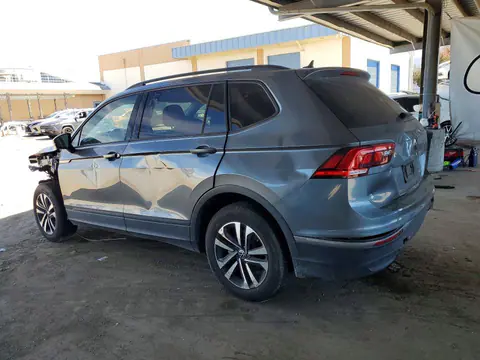 2022 Volkswagen Tiguan VIN 3VV1B7AX3NM075896 фото 2