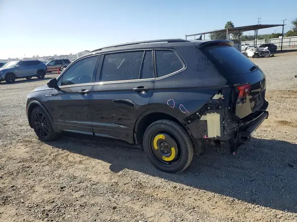 3VVCB7AX5NM097343 — 2022 Volkswagen Tiguan, фото 2 с аукциона Copart, Задняя часть