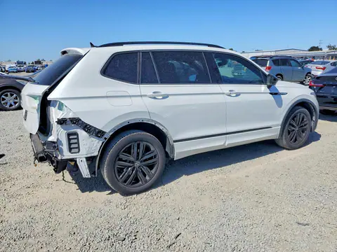 2022 Volkswagen Tiguan VIN 3VVCB7AX6NM062827 фото 3