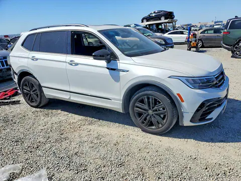 2022 Volkswagen Tiguan VIN 3VVCB7AX6NM062827 фото 4