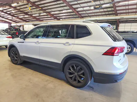 2023 Volkswagen Tiguan VIN 3VV3B7AX7PM020721 фото 2