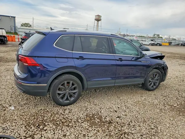 3VV3B7AX8PM035437 — 2023 Volkswagen Tiguan, фото 3 с аукциона Copart, Передняя часть