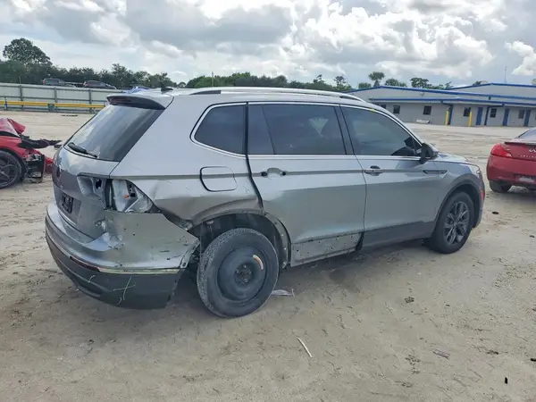 3VVNB7AX2PM063761 — 2023 Volkswagen Tiguan, фото 3 с аукциона Copart, Задняя часть
