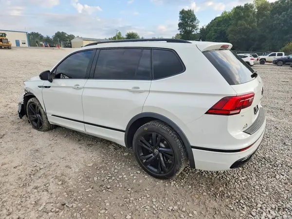 2023 VOLKSWAGEN TIGUAN VIN 3VVCB7AX3PM082469 фото 2