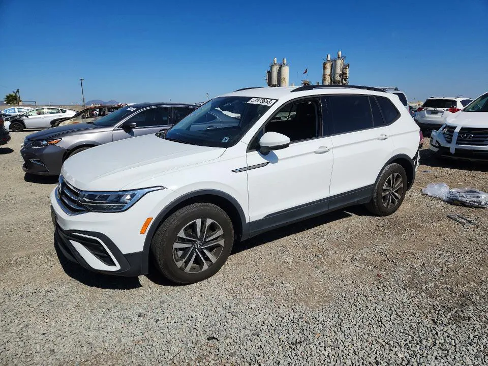 2024 Volkswagen Tiguan VIN 3VVRB7AX8RM177204 фото 1