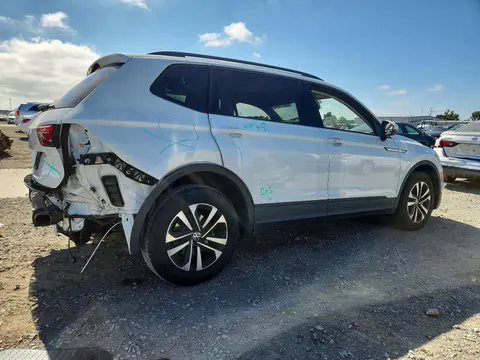 2024 Volkswagen Tiguan VIN 3VVRB7AX8RM177204 фото 3