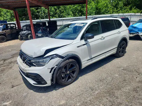 3VVCB7AX4RM085805 — 2024 Volkswagen Tiguan, Передняя часть (Front End), фото до ремонта