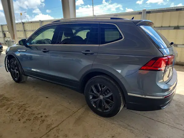3VV3B7AX1RM054608 — 2024 Volkswagen Tiguan, фото 2 с аукциона Copart, Передняя часть