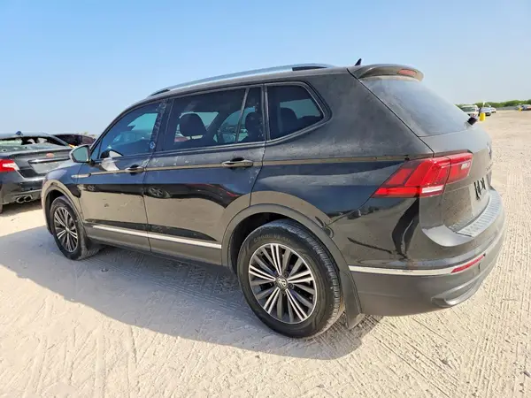 3VVTB7AX6RM220475 — 2024 Volkswagen Tiguan, фото 2 с аукциона Copart, Град