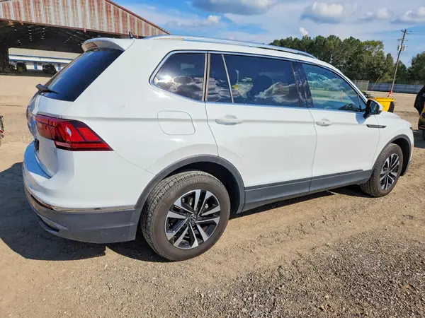 3VVNB7AX9RM001986 — 2024 Volkswagen Tiguan, фото 3 с аукциона Copart, Передняя часть