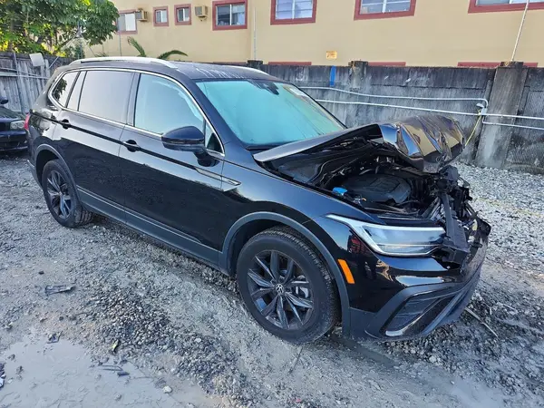 3VV3B7AX1RM116458 — 2024 Volkswagen Tiguan, фото 4 с аукциона Copart, Передняя часть