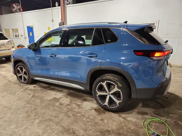 3VVMR7RM7SM067895 — 2025 Volkswagen Tiguan, фото 2 с аукциона Copart, Передняя часть
