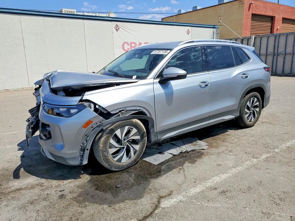 2026 VOLKSWAGEN TIGUAN VIN 3VVCR7RM0TM040695 фото 1