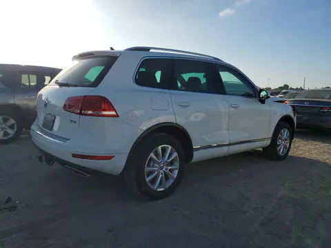 2014 Volkswagen Touareg VIN WVGEP9BP1ED007101 фото 3