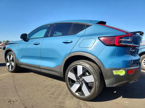 2023 Volvo C40 VIN YV4ED3GM7P2044867 фото 2