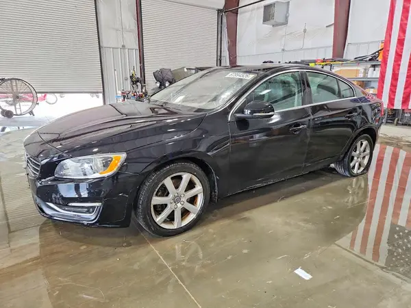 YV1612TK1G2391149 — 2016 Volvo S60, Боковая часть (Side), фото до ремонта