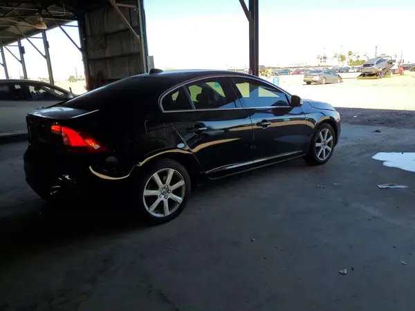 YV126MFK6G2390621 — 2016 Volvo S60, фото 3 с аукциона Copart, Задняя часть