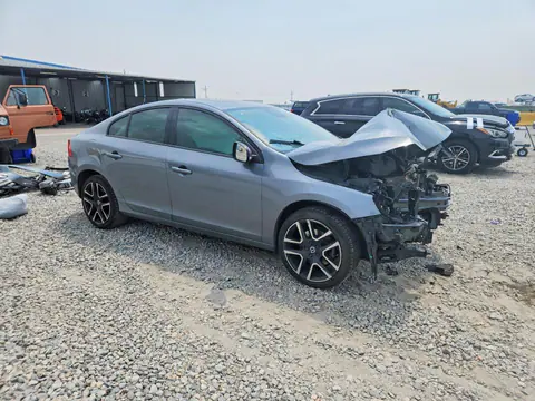 2017 Volvo S60 VIN YV126MFL5H2432075 фото 4