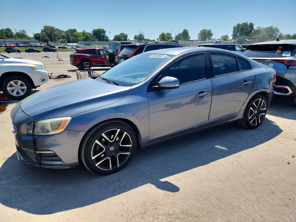 2017 VOLVO S60 VIN YV126MFL7H2422518 фото 1