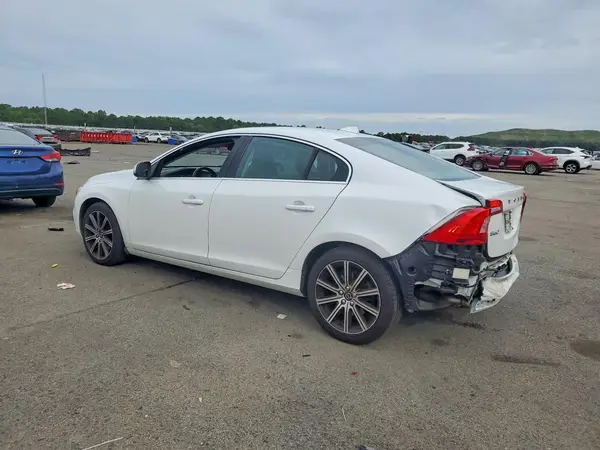 LYV402TM4HB153085 — 2017 Volvo S60, фото 2 с аукциона Copart, Задняя часть
