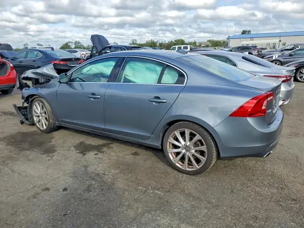 LYV402HK9HB145488 — 2017 Volvo S60, фото 2 с аукциона Copart, Передняя часть