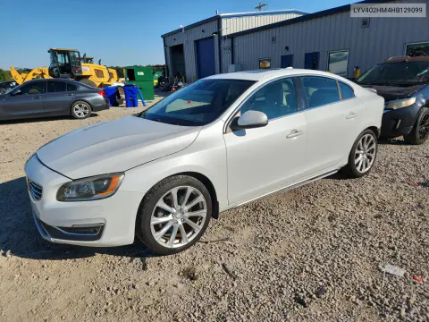 LYV402HM4HB129099 — 2017 Volvo S60, Задняя часть, фото до ремонта