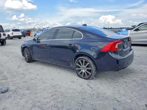 LYV402HK8JB170596 — 2018 Volvo S60, фото 2 с аукциона Copart 09.10.2026, Передняя часть