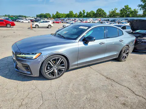 7JR102FM5KG013249 — 2019 Volvo S60, Передняя часть (Front End), фото до ремонта