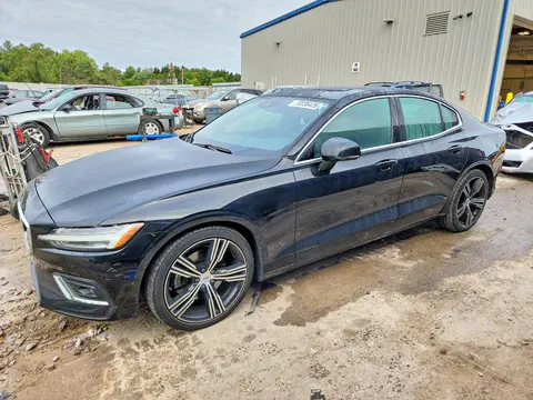7JR102FL1KG014888 — 2019 Volvo S60, Задняя часть (Rear End), фото до ремонта