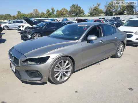 7JRA22TK2KG003856 — 2019 Volvo S60, Передняя часть, фото до ремонта