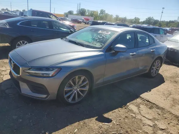 7JRA22TK6LG039454 — 2020 Volvo S60, Задняя часть (Rear End), фото до ремонта