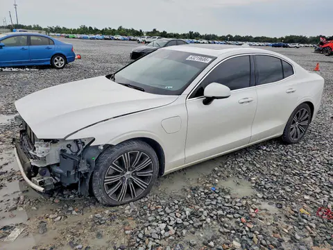 7JRBR0FL3MG124178 — 2021 Volvo S60, Передняя часть (Front End), фото до ремонта