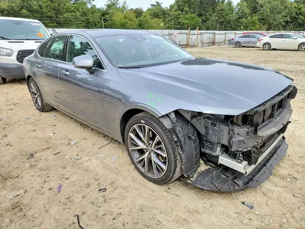 LVY982MK8JP026631 — 2018 Volvo S90, фото 4 с аукциона Copart 06.10.2026, Повреждения со всех сторон