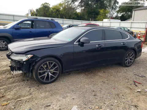 LVY982MK1JP036546 — 2018 Volvo S90, Передняя часть, фото до ремонта