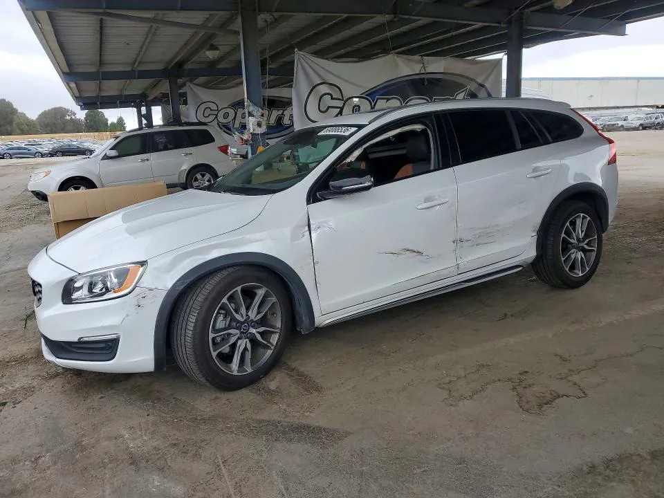 2017 Volvo V60 CROSS COUNTRY VIN YV440MWK8H1031663 фото 1