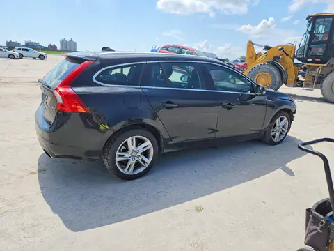 2015 Volvo V60 VIN YV140MEC4F1195206 фото 3